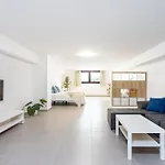 شقة Oasis By Sunkeyrents *